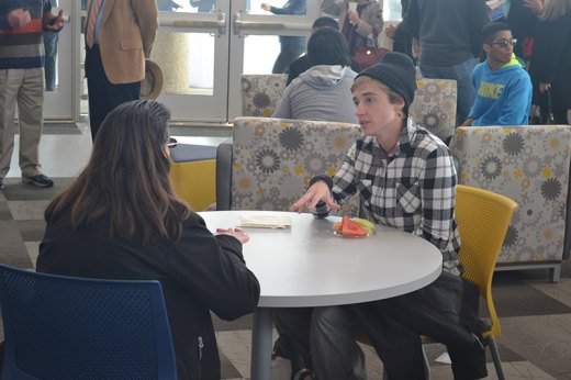 Students hitting the books in new West Hills College new Student Union.